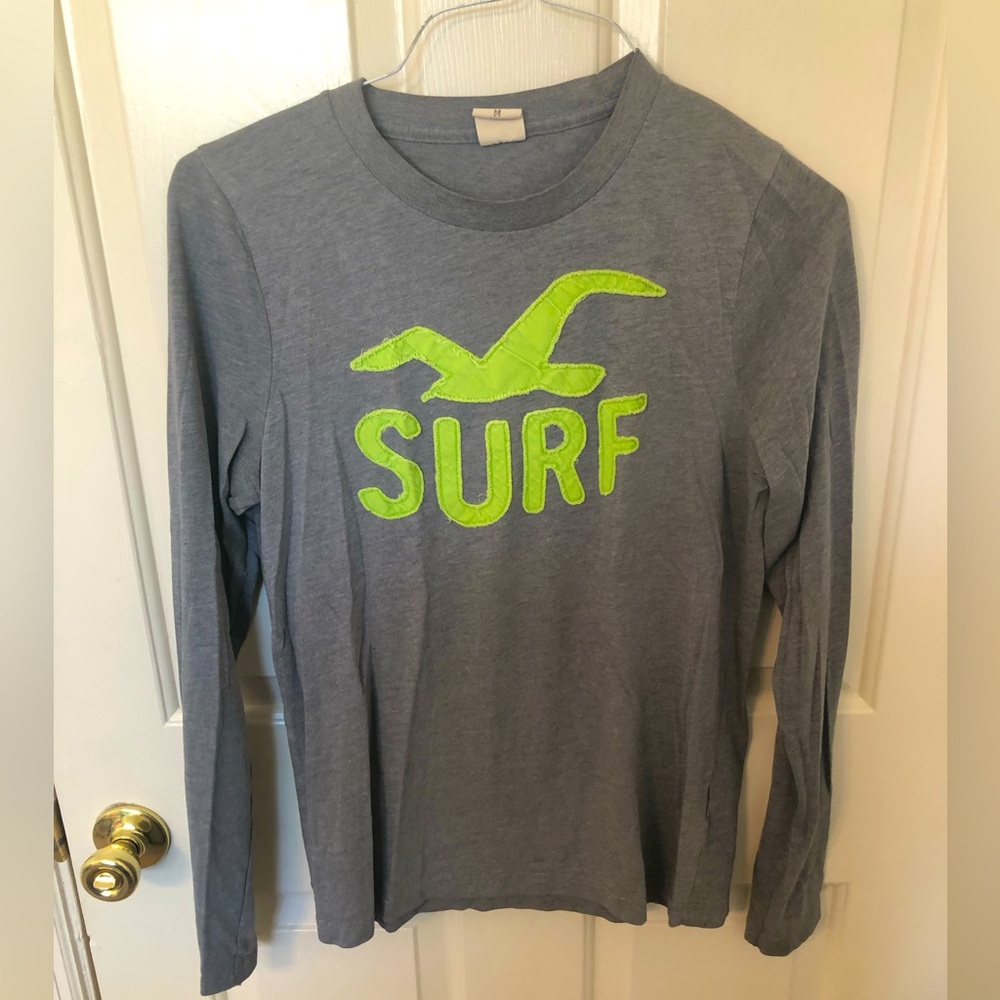 Hollister surf shirt